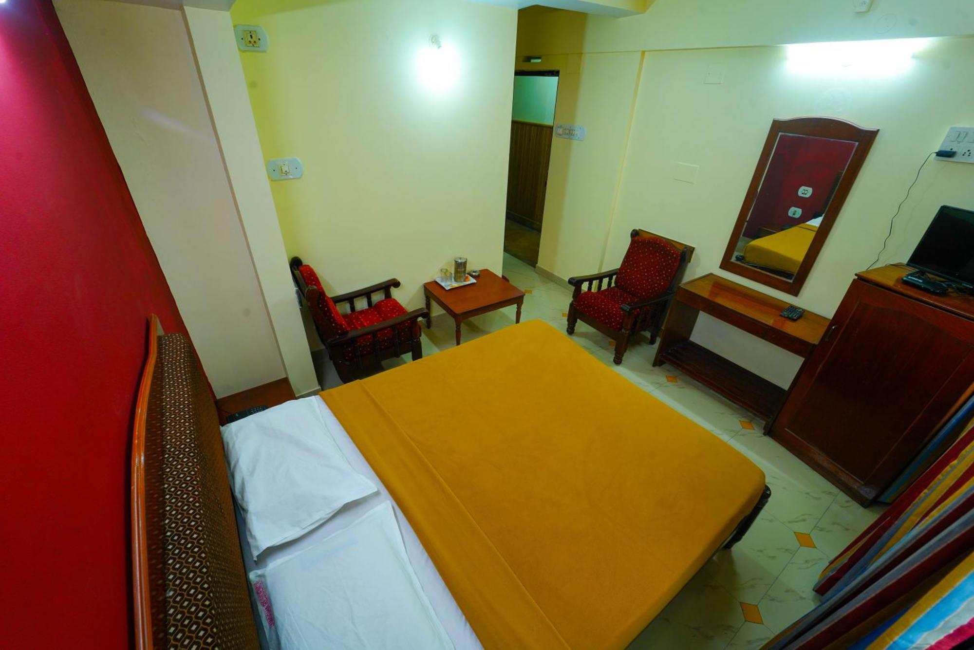 فندق Amogha Residency مَسّور المظهر الخارجي الصورة
